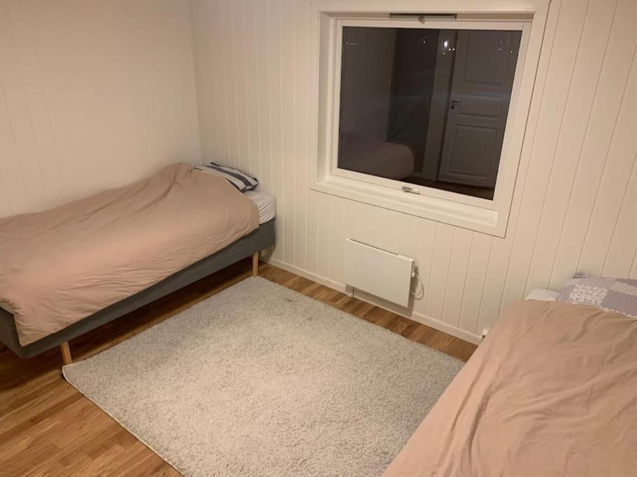 Fin Leilighet I Tromsdalen. Lägenhet Tromsø Exteriör bild