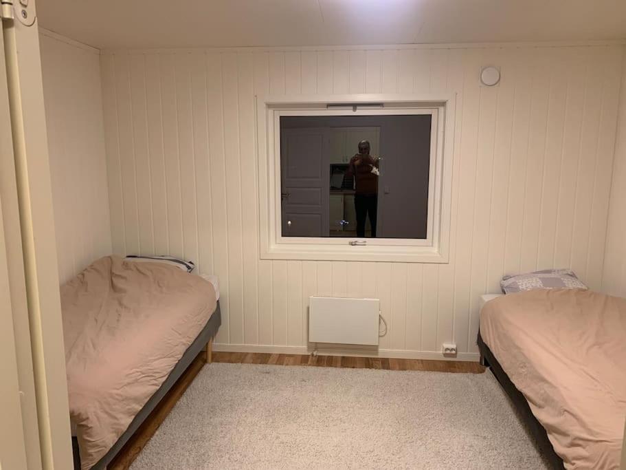 Fin Leilighet I Tromsdalen. Lägenhet Tromsø Exteriör bild